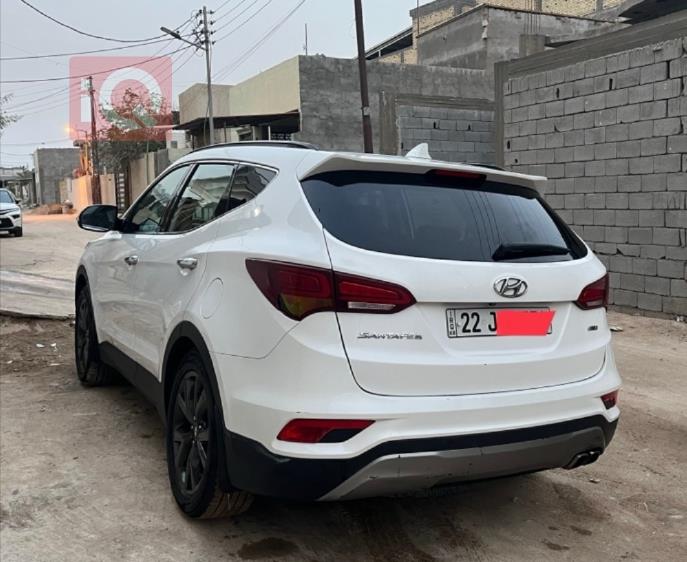 هيونداي سانتافي